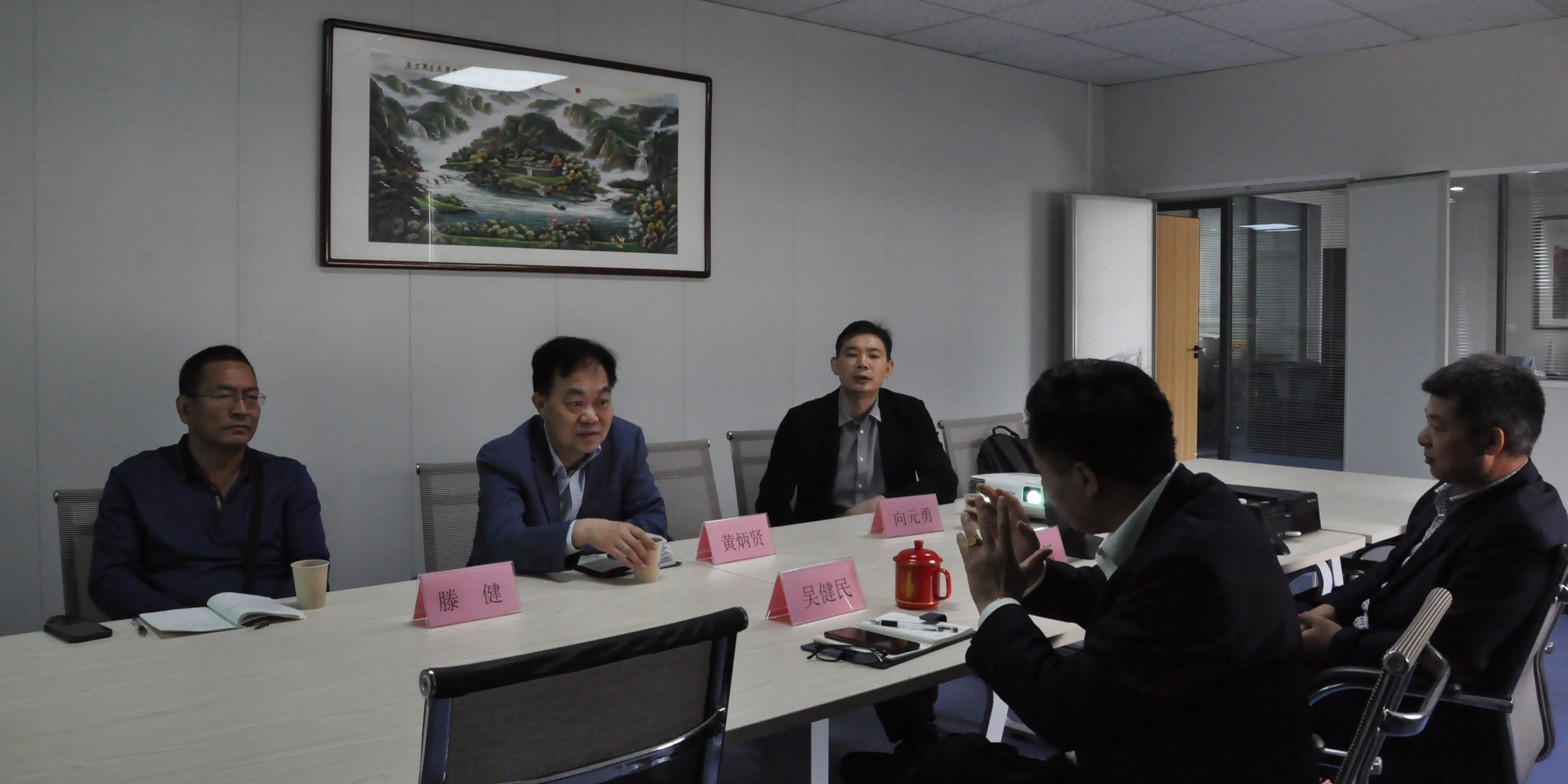 正清制药集团轮值执行总裁黄炳贤一行莅临协创考察调研 新闻中心 湖南协创药品开发有限公司,药物研发公司,新药研发与注册申报,化学药一致性